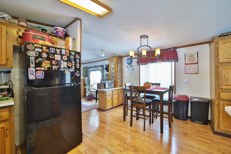 280 Birch St E, Motley, MN 56466