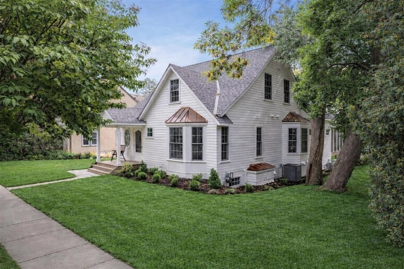 101 Center St, Excelsior, MN 55331