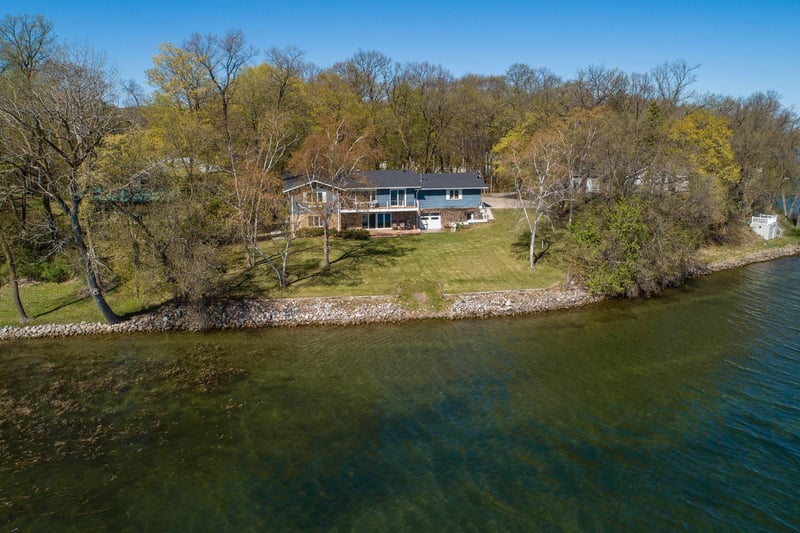 2303 S Le Homme Dieu Dr NE, Alexandria, MN 56308