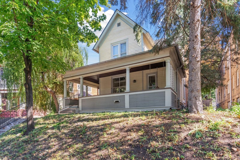 3017 James Ave S, Minneapolis, MN 55408