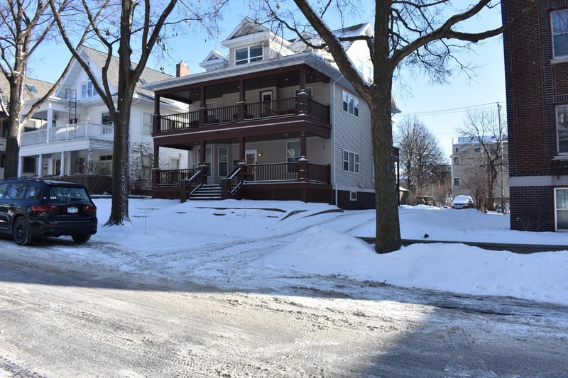 1917 Fremont Ave S, Minneapolis, MN 55403