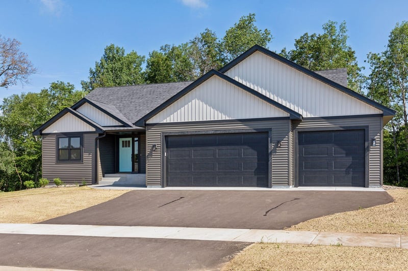 N5159 738th St, Ellsworth, WI 54011
