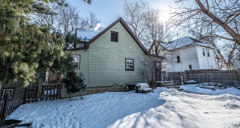 23345 Water St, Hampton, MN 55031
