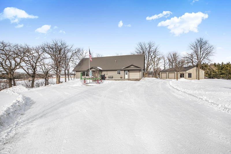 17073 580th Ave, Parkers Prairie, MN 56361