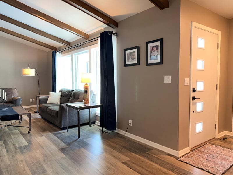 784 Highland Rd, Windom, MN 56101