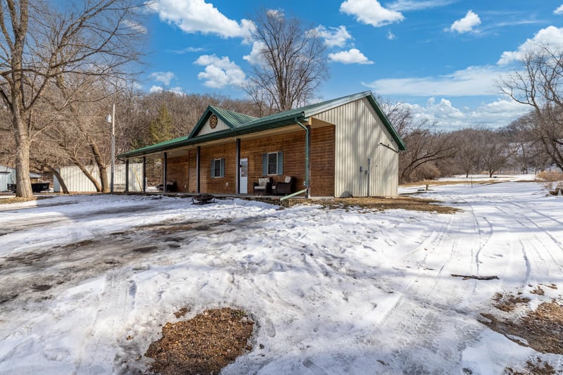 43355 Ottawa Rd, Saint Peter, MN 56082