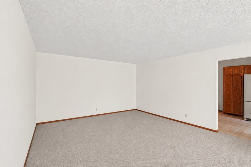 14381 Glenda Dr, Apple Valley, MN 55124