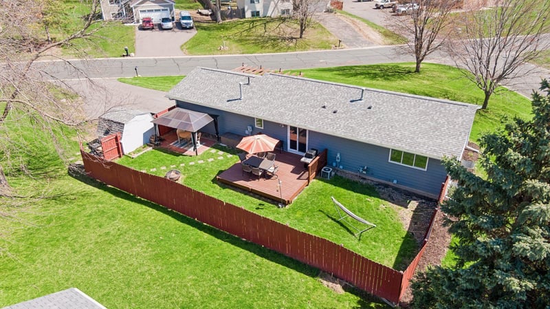 5507 Sunset Cir, Rockford, MN 55373