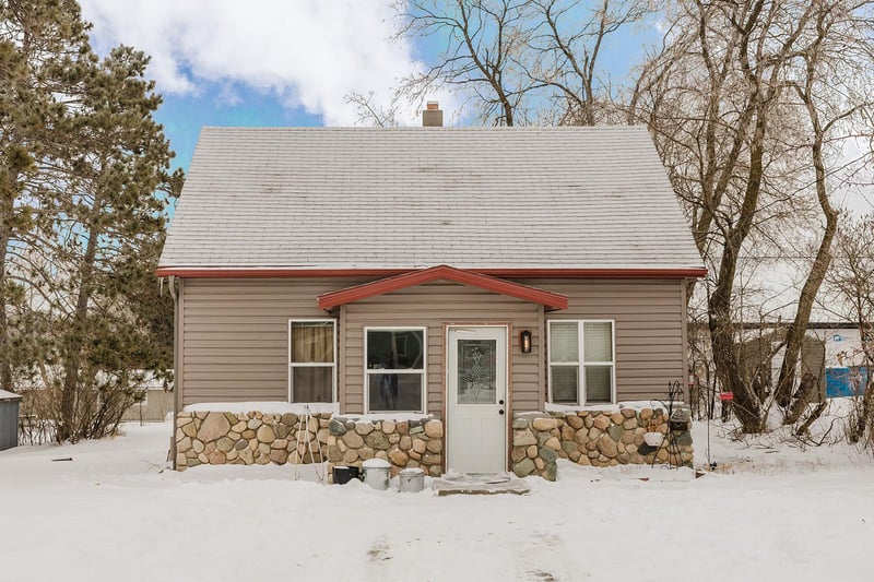 24033 Pine Ave, Osage, MN 56570