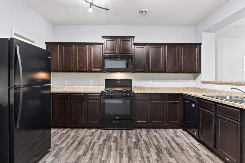 19040 Sanford Ave, Big Lake, MN 55309