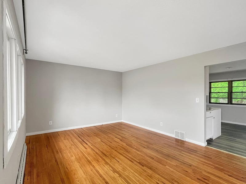 7385 University Ave NE, Fridley, MN 55432