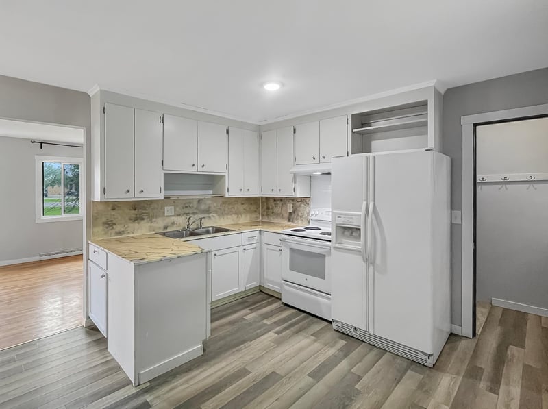 7385 University Ave NE, Fridley, MN 55432