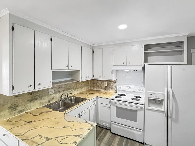 7385 University Ave NE, Fridley, MN 55432