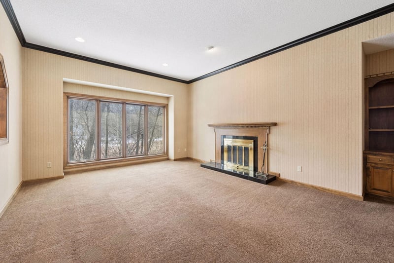 16787 Whittington Walk, Eden Prairie, MN 55346