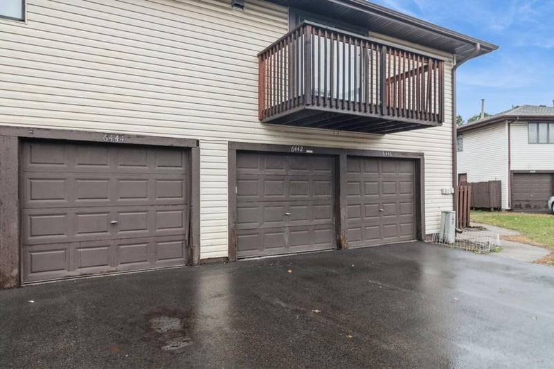 6444 84th Ct N, Brooklyn Park, MN 55445