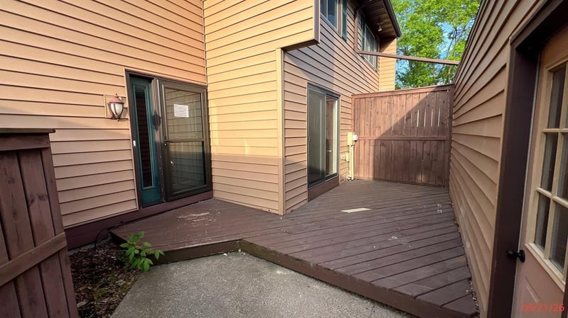 4801 Spring Cir, Minnetonka, MN 55345