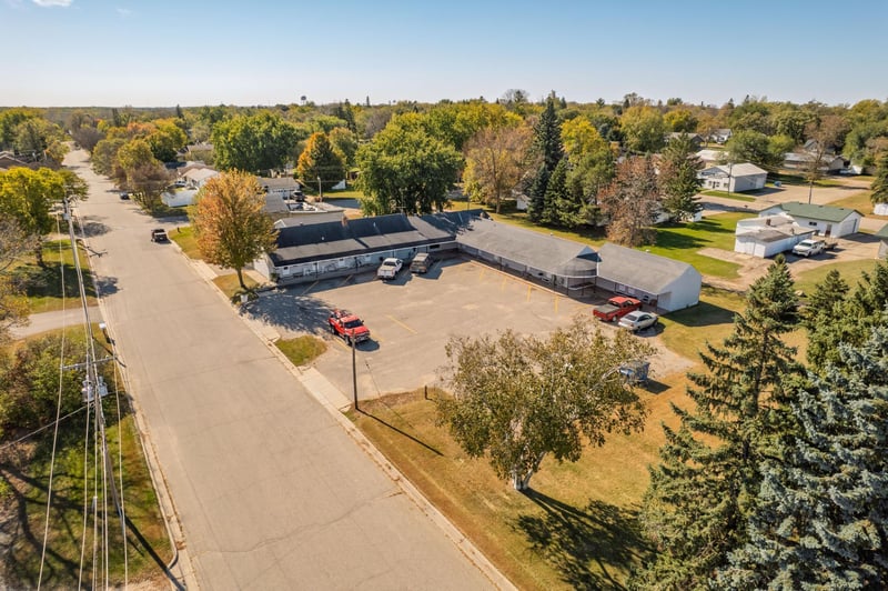 312 Spruce St, Alexandria, MN 56308