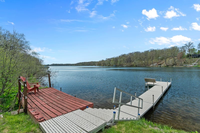 1651 Niles Ln N, Centuria, WI 54824
