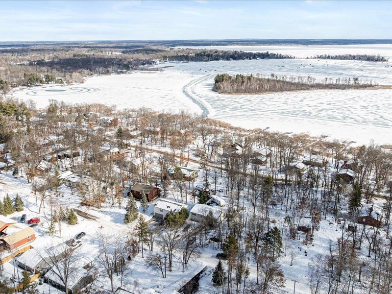 30400 N Spruce Dr, Breezy Point, MN 56472