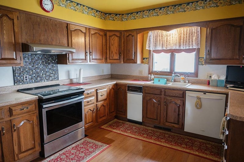 525 N Hood St, Blue Earth, MN 56013