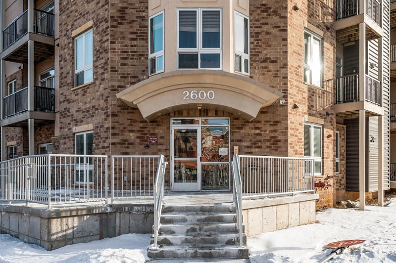 2600 University Ave SE #106, Minneapolis, MN 55414