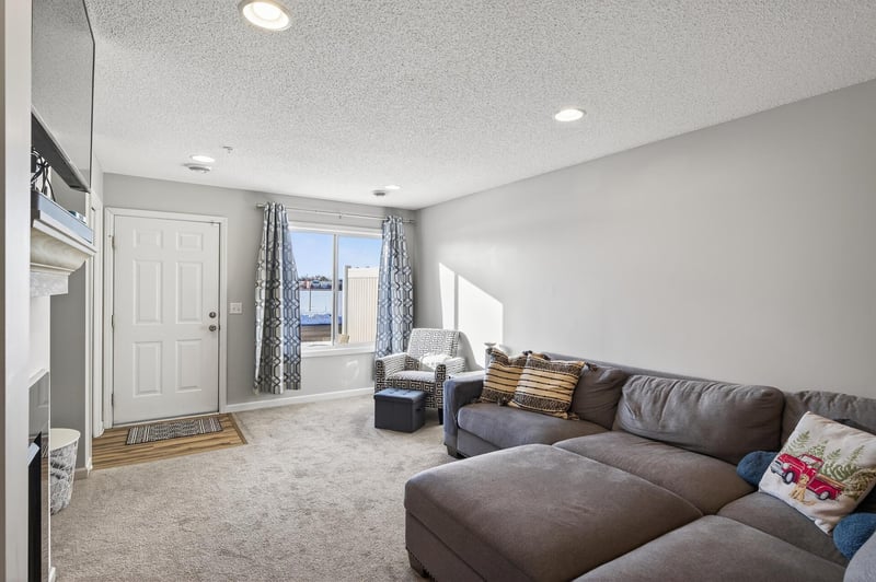 3854 232nd Ave NW #109, Saint Francis, MN 55070