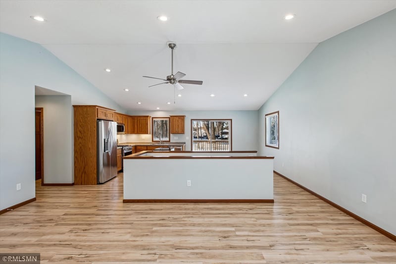 616 3rd St SW, Cannon Falls, MN 55009