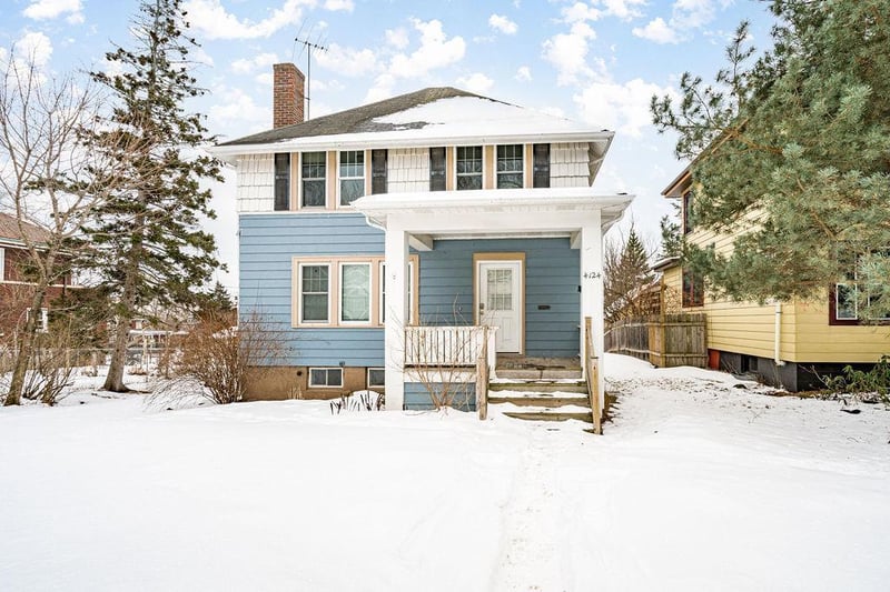4124 Mcculloch St, Duluth, MN 55804