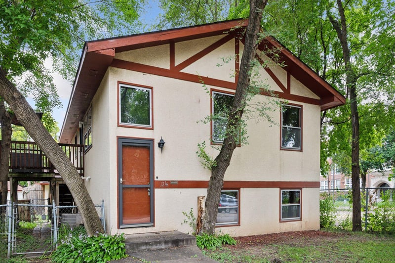 1214 Penn Ave N, Minneapolis, MN 55411