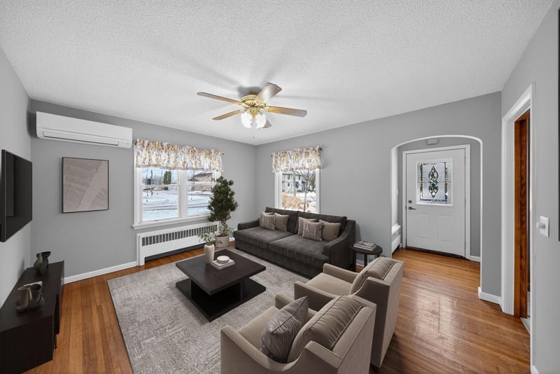 200 S Sheppard St, Kellogg, MN 55945