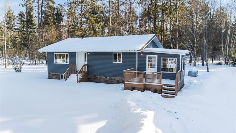 24621 E Long Lake Rd, Bigfork, MN 56628