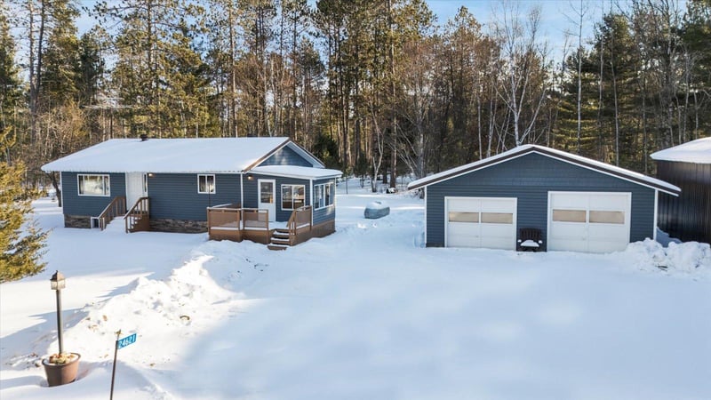 24621 E Long Lake Rd, Bigfork, MN 56628