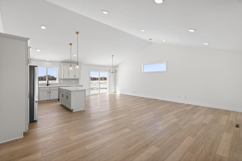 22544 Raven St NW, Oak Grove, MN 55005