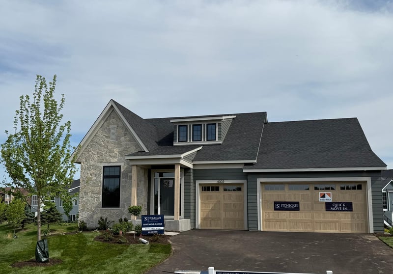 4003 Arbor Dr, Woodbury, MN 55129