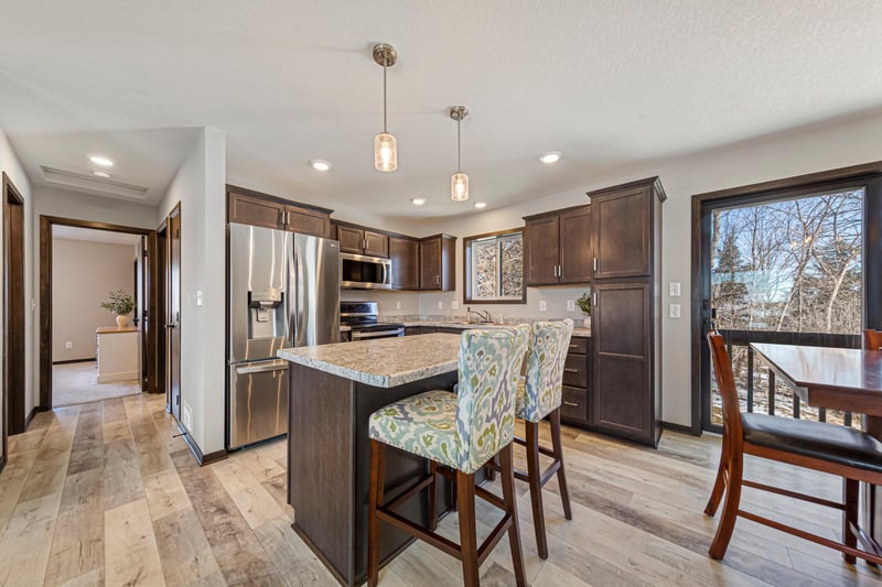 207 Whitetail Ln, Kenyon, MN 55946
