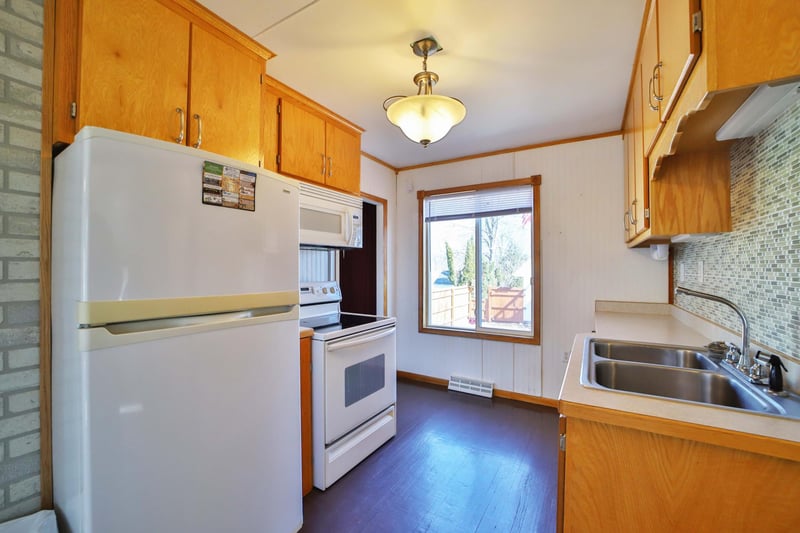 47436 Whistle Rd, Isle, MN 56342