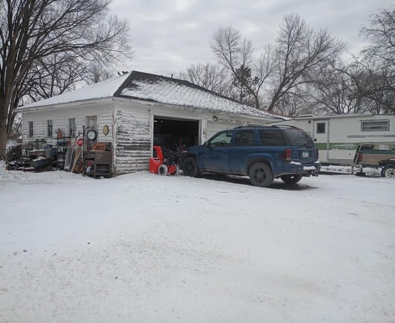 1023 South St, Jackson, MN 56143