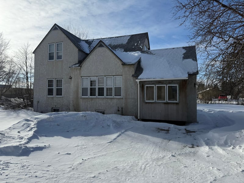 209 Park Ave W, Pine River, MN 56474