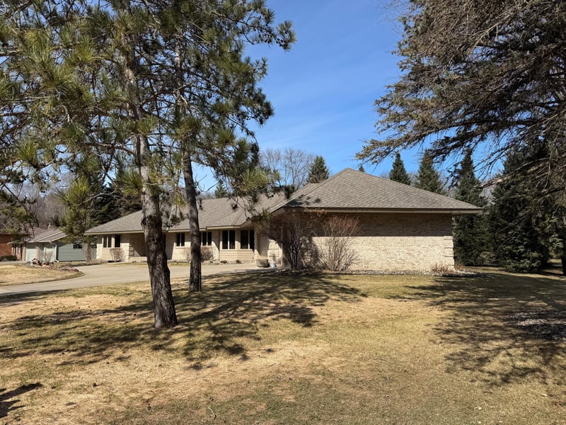 3161 Blackheath Dr, Saint Cloud, MN 56301