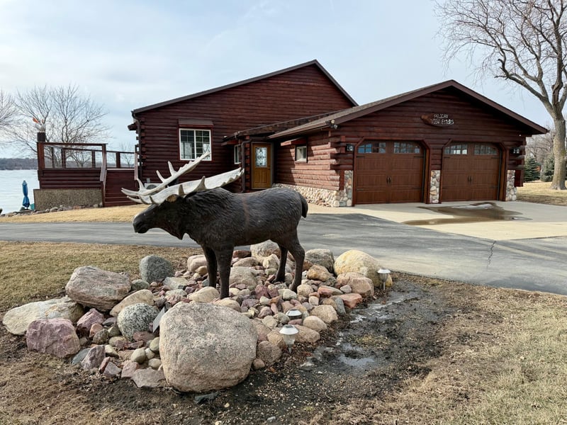 11 Lime Lake Dr, Avoca, MN 56114