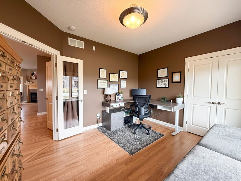 4101 Stone Point Dr NE, Rochester, MN 55906