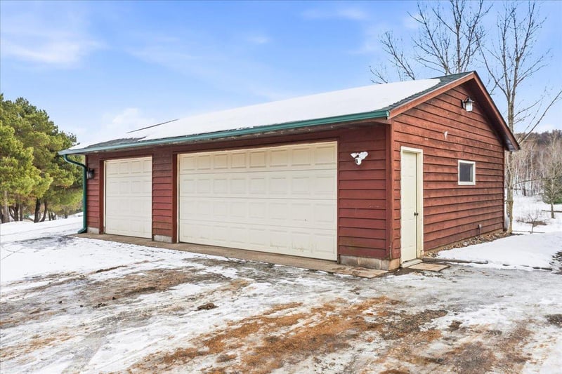 1958 70th Ave, Dresser, WI 54009