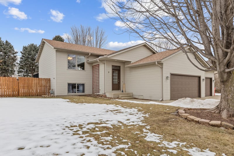 5 6th Ave SE, Elgin, MN 55932