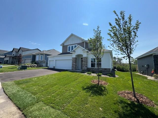 6199 157th St N, Hugo, MN 55038