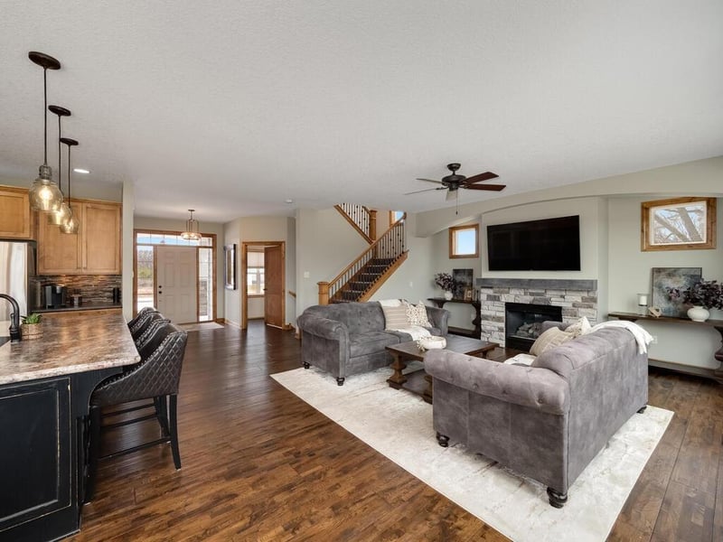 8521 122nd Ave SE, Becker, MN 55308