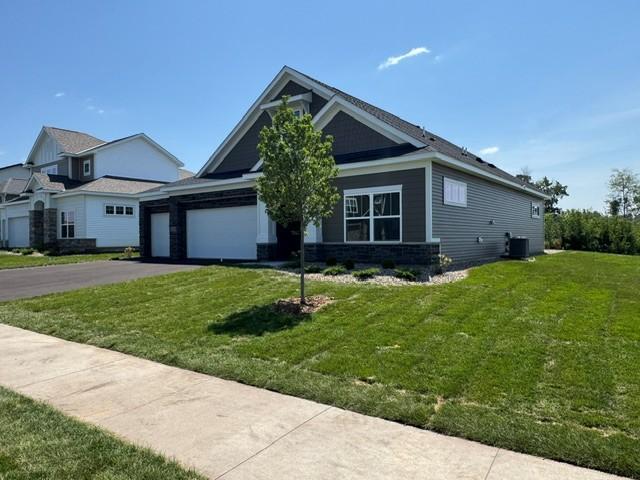 6189 157th St N, Hugo, MN 55038