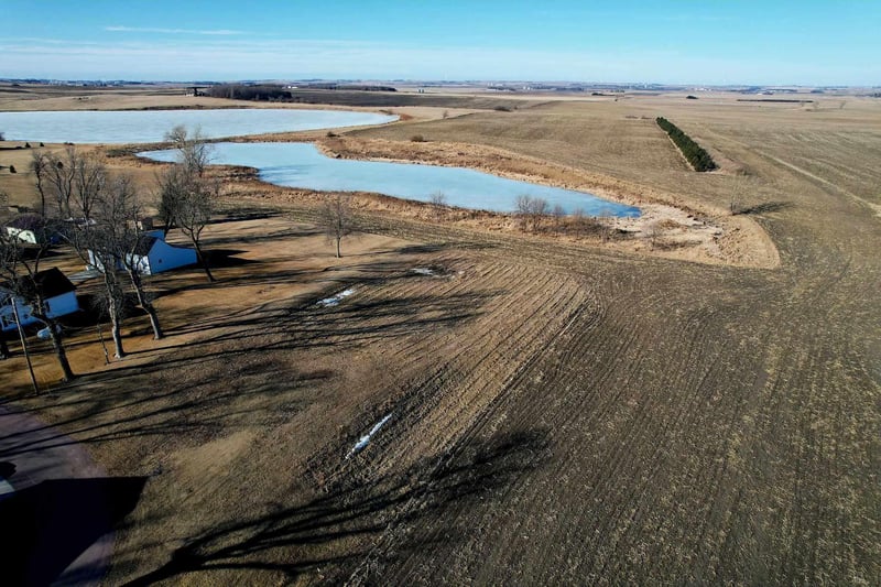 101 1st St W, Hadley, MN 56151