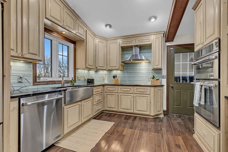 40498 County Road 168, Melrose, MN 56352