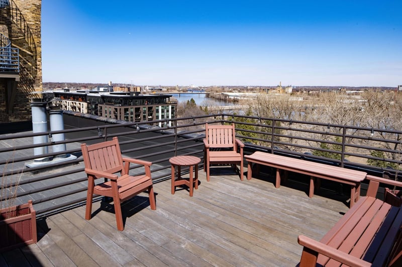 716 N 1st St #634, Minneapolis, MN 55401