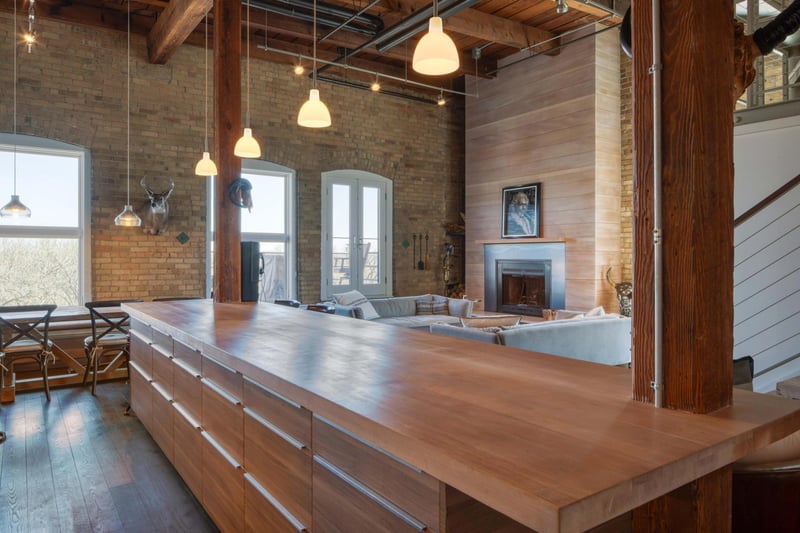 716 N 1st St #634, Minneapolis, MN 55401